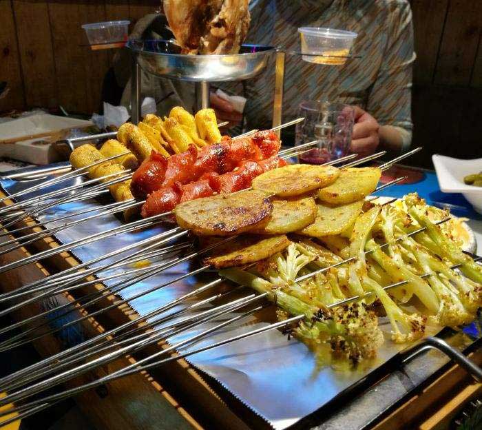千山音乐烧烤吧